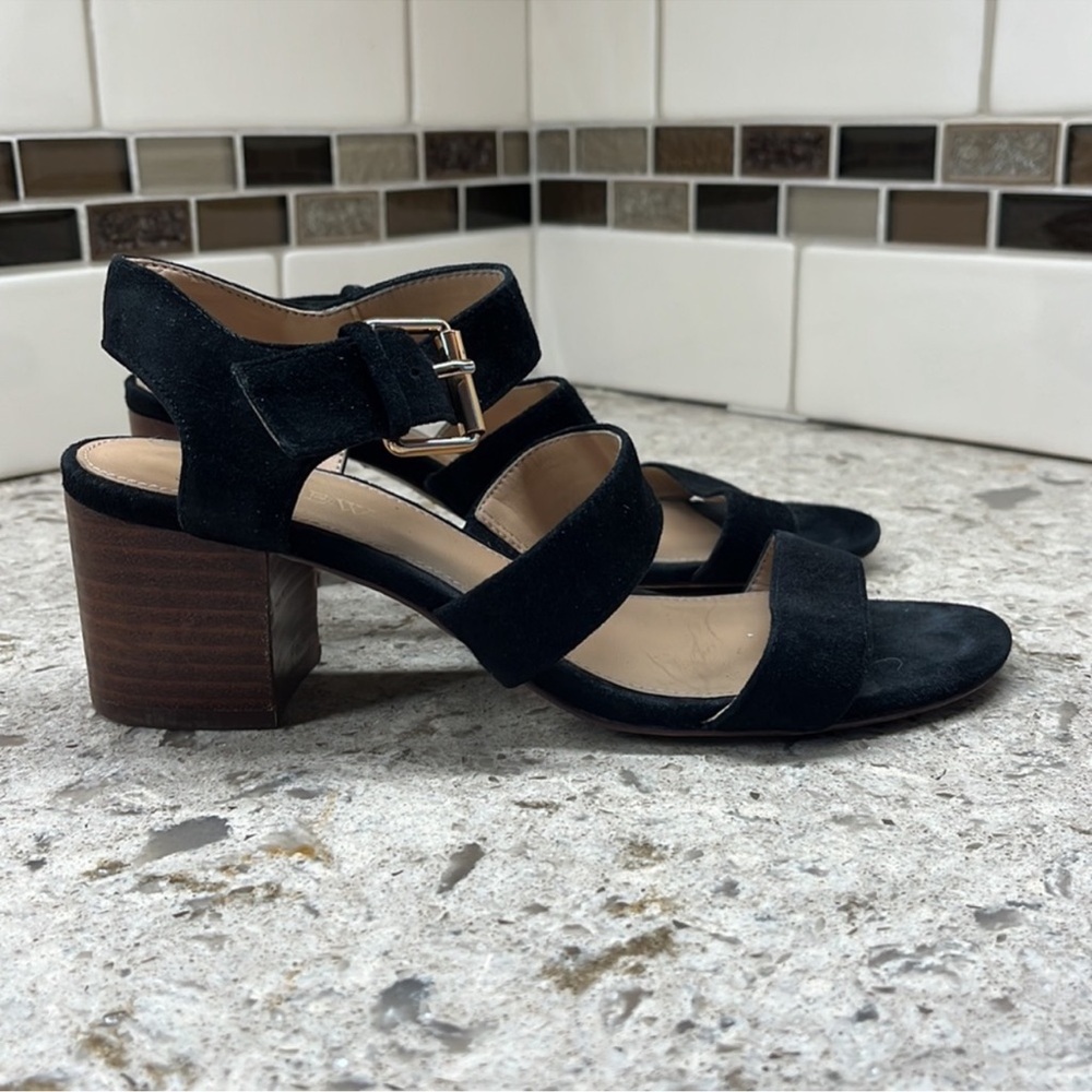 $148 J. CREW Block Heel Strappy Sandals in Black Suede Leather Size 6 - Picture 3 of 5